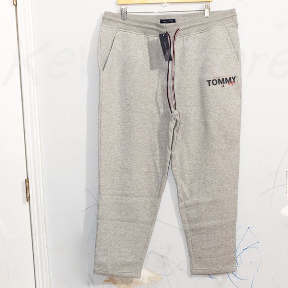 Gray Tommy Hilfiger Men’s Jogger - Picture 2 of 9